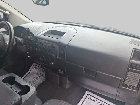 Used 2008 Nissan Titan SE image 4