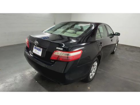 Used 2008 Toyota Camry LE FWD image 8