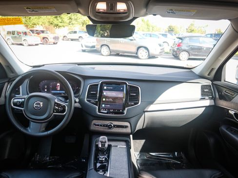 Used 2023 Volvo XC90 T8 Ultimate w/ Protection Package Premier image 28