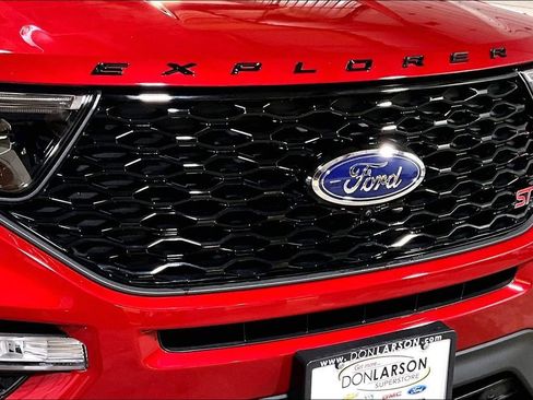 Certified 2024 Ford Explorer ST w/ Equipment Group 401A image 10