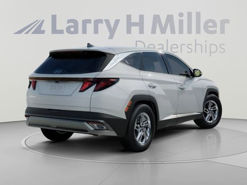 New 2026 Hyundai Tucson SE FWD image 4