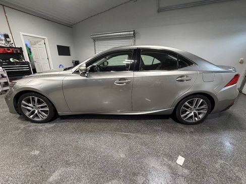 Used 2019 Lexus IS 300 AWD w/ Premium Package image 3