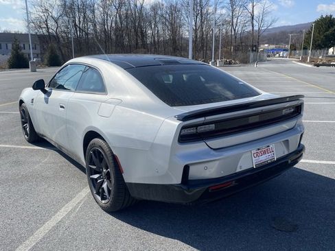 New 2024 Dodge Charger R/T Scat Pack w/ Plus Group image 5