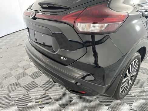 Used 2021 Nissan Kicks SV FWD image 26