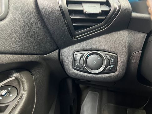 Used 2016 Ford Escape Titanium image 21