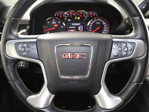 Used 2015 GMC Yukon SLE w/ Convenience Package AWD/4WD image 30