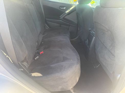 Used 2010 Nissan Murano S image 8