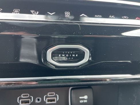 New 2026 Jeep Grand Cherokee L Limited image 29