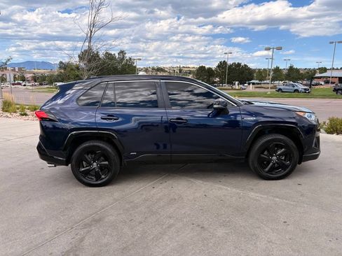 Used 2020 Toyota RAV4 XSE AWD/4WD image 10