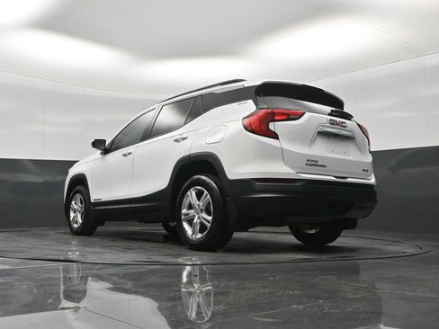 Used 2019 GMC Terrain SLE w/ Driver Convenience Package AWD/4WD image 22