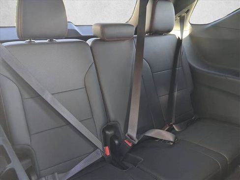 Used 2025 Chevrolet Traverse Z71 AWD/4WD image 20