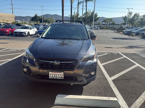 Used 2018 Subaru Crosstrek 2.0i Limited AWD/4WD image 2