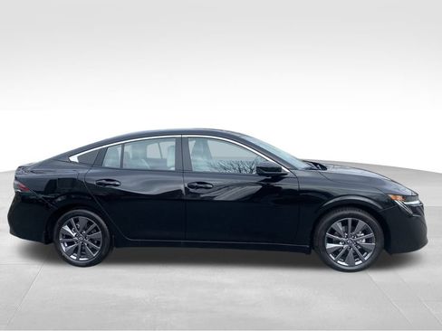 New 2026 Nissan Sentra SL w/ Floor Mat Package FWD image 2