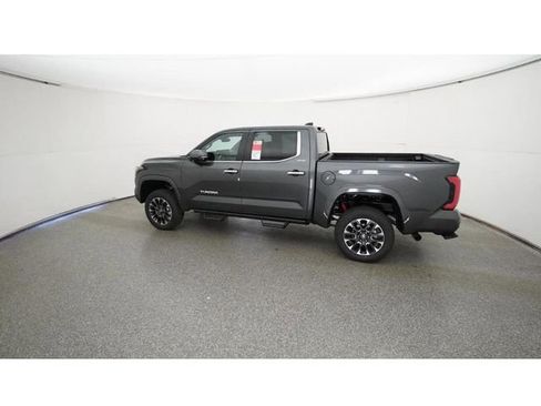 New 2026 Toyota Tundra Limited AWD/4WD image 4