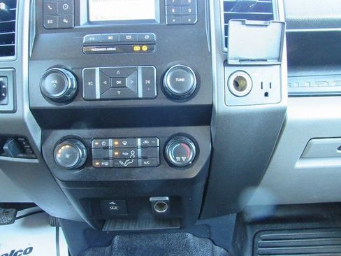 Used 2022 Ford F350 XL w/ Power Equipment Group image 23