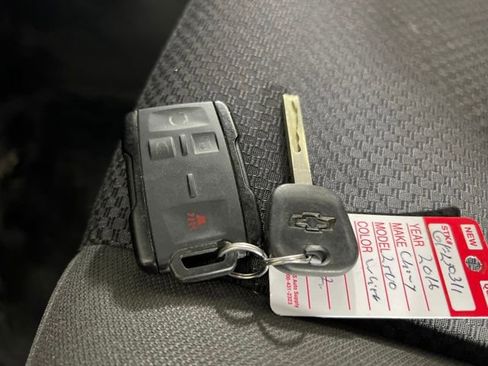 Used 2016 Chevrolet Silverado 2500 LT w/ LT Convenience Package image 24