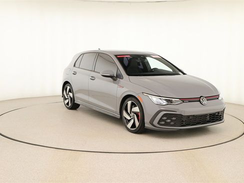 Used 2022 Volkswagen GTI S image 10