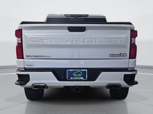 Certified 2020 Chevrolet Silverado 1500 High Country w/ Technology Package AWD/4WD image 5