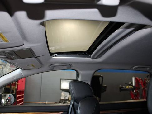 Used 2018 Honda CR-V EX-L image 20