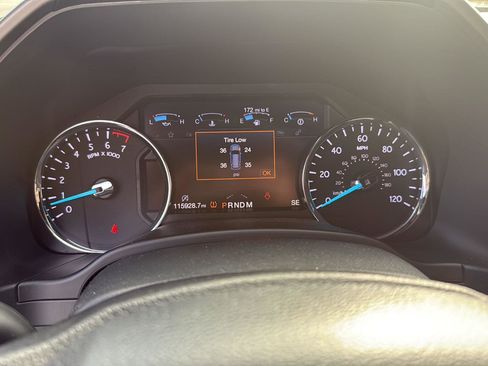 Used 2019 Ford Expedition XLT w/ Equipment Group 202A image 15