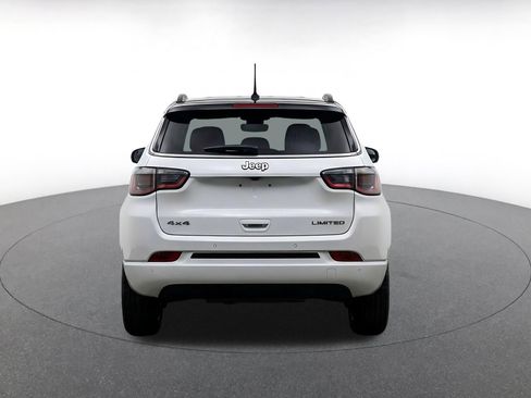 Used 2025 Jeep Compass Limited AWD/4WD image 7
