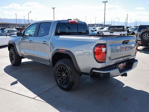 New 2026 GMC Canyon Elevation w/ Convenience Package image 4