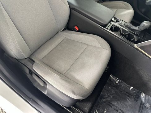 Used 2025 Toyota Camry LE FWD image 28