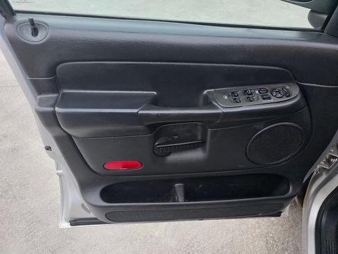 Used 2002 Dodge Ram 1500 Truck 2WD Quad Cab image 21