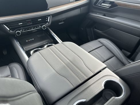 Certified 2025 Chevrolet Tahoe High Country image 20