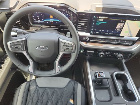 New 2025 Chevrolet Silverado 1500 RST AWD/4WD image 45