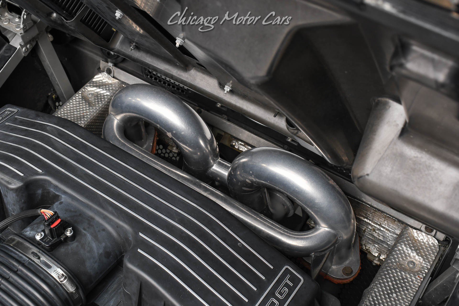 Used 2006 Ford GT RWD image 42