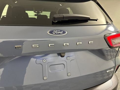 Used 2023 Ford Escape Active AWD/4WD image 18