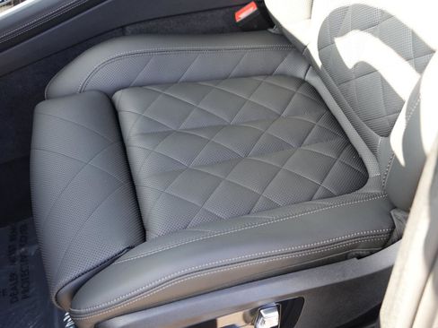 Used 2026 BMW X6 xDrive40i image 15