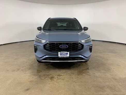 Used 2024 Ford Escape ST-Line w/ Tech Pack #1 image 3