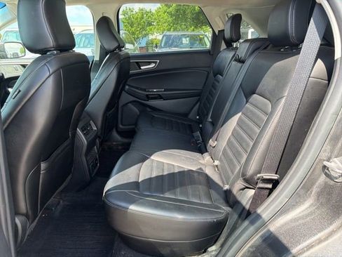 Used 2020 Ford Edge SEL w/ Convenience Package AWD/4WD image 17