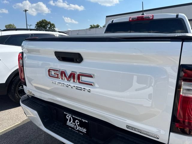 Used 2025 GMC Canyon Elevation w/ Convenience Package AWD/4WD image 7