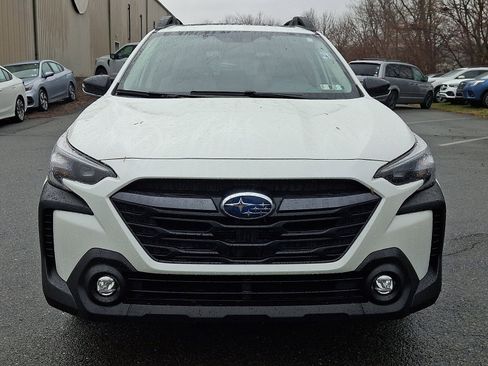 Certified 2025 Subaru Outback Premium image 2