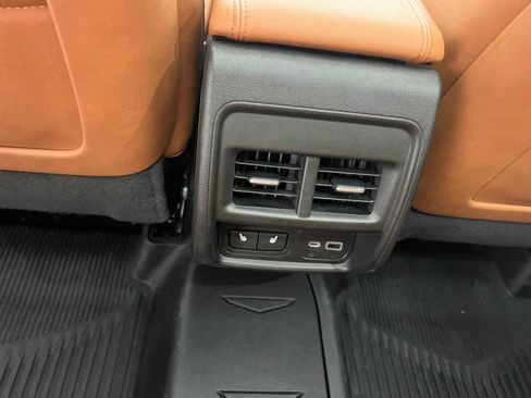 Used 2020 Cadillac XT4 Sport image 26