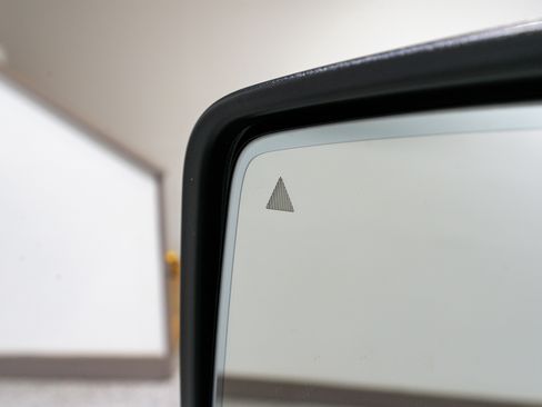 Used 2024 RAM 2500 Limited image 15