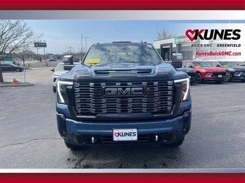 New 2026 GMC Sierra 2500 Denali Ultimate image 11