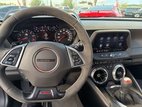 Used 2022 Chevrolet Camaro SS image 10