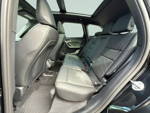 Used 2025 BMW X1 xDrive28i w/ Technology Package AWD/4WD image 21