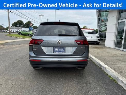 Certified 2021 Volkswagen Tiguan SE w/ Panoramic Sunroof Package AWD/4WD image 8