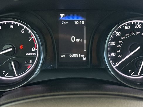 Used 2024 Toyota Camry SE FWD image 23