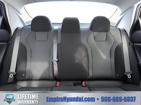 New 2026 Hyundai Elantra SE FWD image 16
