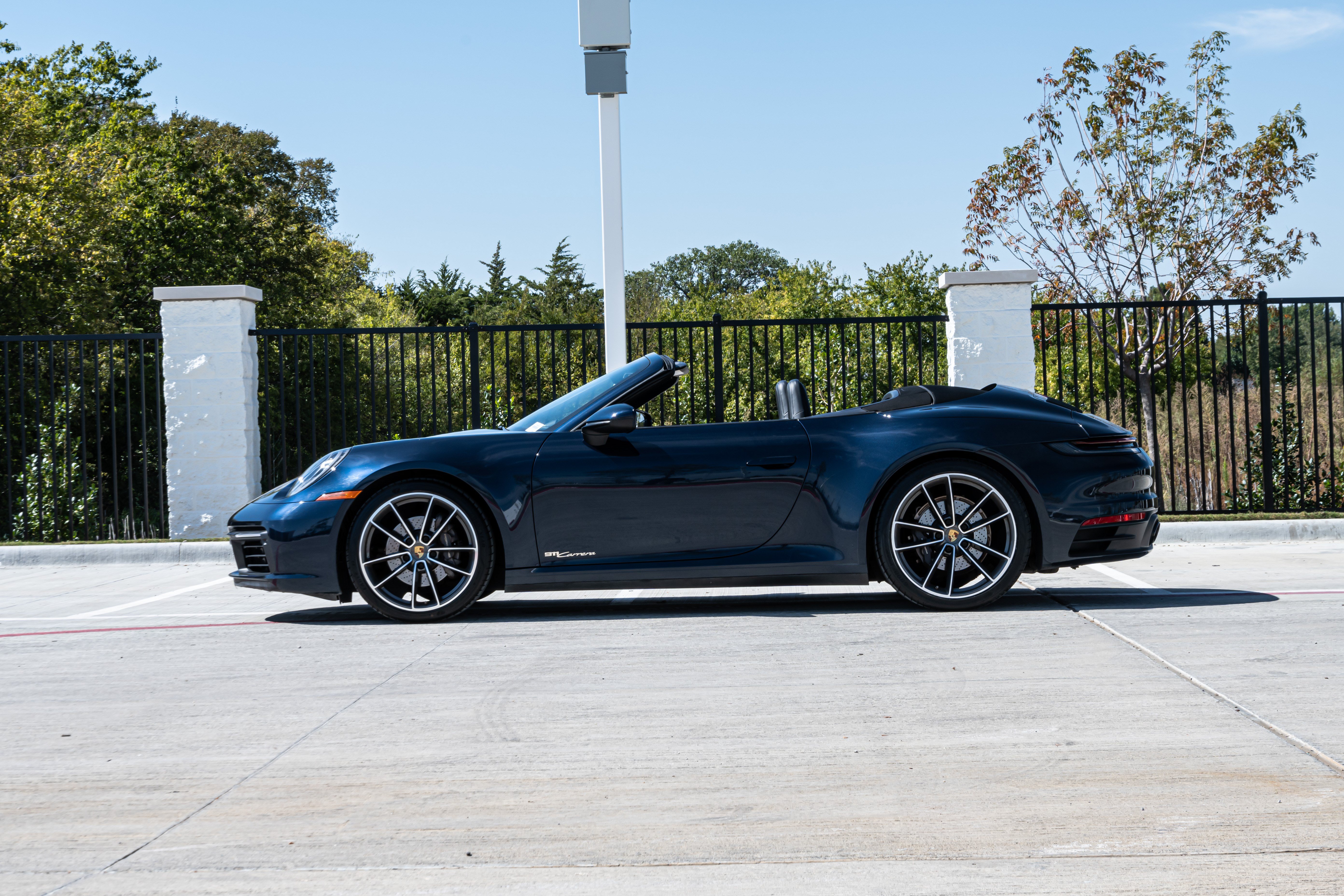Used 2020 Porsche 911 Carrera RWD image 6