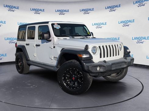 Used 2019 Jeep Wrangler Unlimited Sport S AWD/4WD image 2