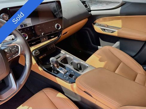 Certified 2026 Lexus NX 350h AWD w/ Accessory Package (Z1) image 22