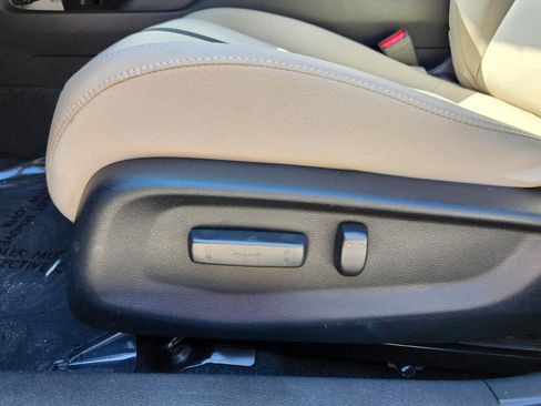 Certified 2021 Honda Civic EX image 6