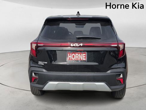 New 2026 Kia Seltos LX image 5